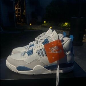 Jordan 4 Military Blue 2024